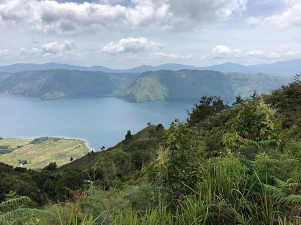 Lake Toba Scenery